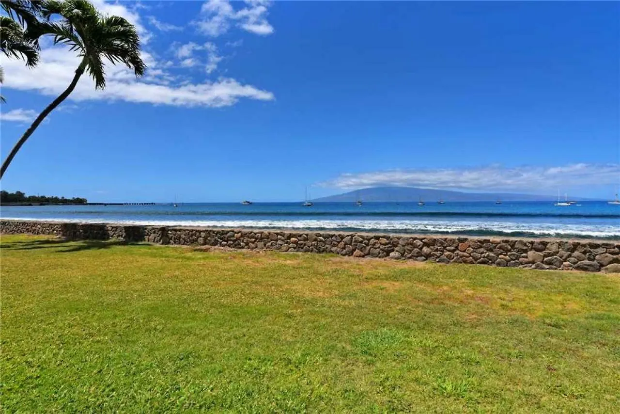 Holiday home 1 Bedroom Ocean Front Condo In Lahaina Town - Sleeps 4 - Lahaina Roads #204